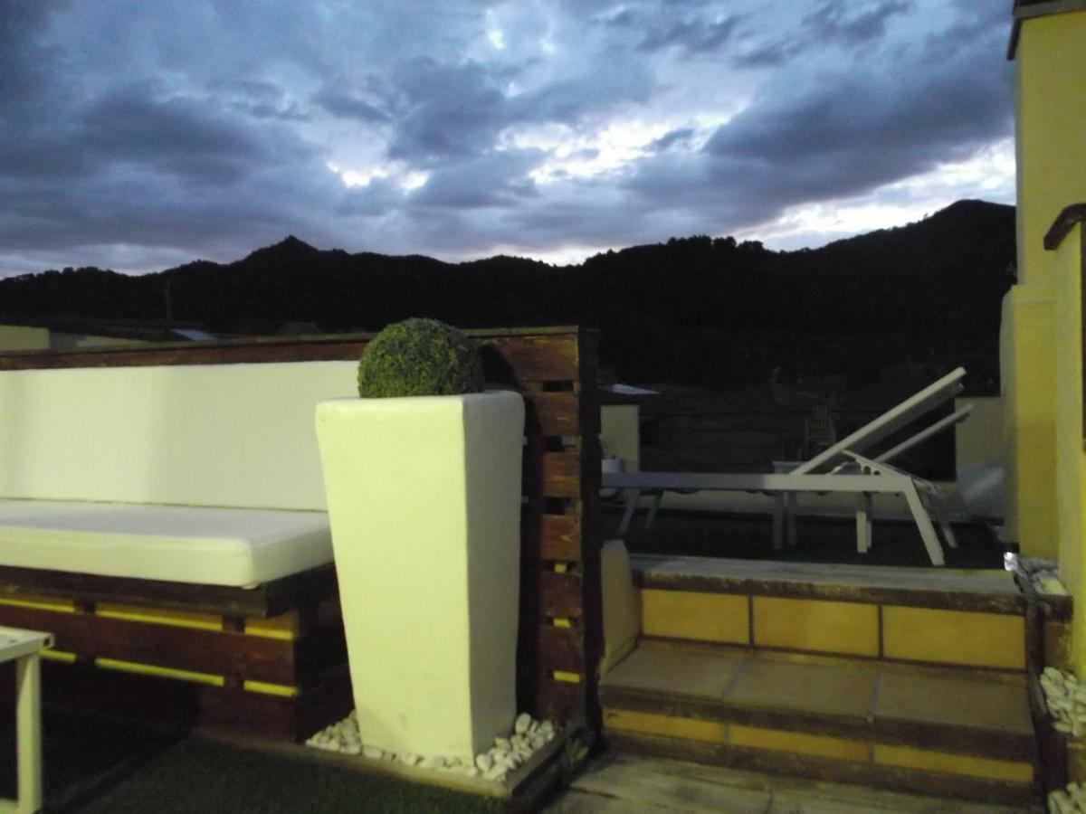 A&E.Escornalbou Bed & Breakfast Vilanova de Escornalbou Екстериор снимка